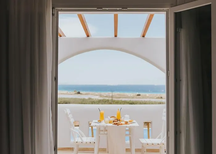 Hotel Naxos Grand 4*