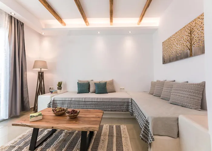 Naxos Grand Stelida (Naxos)