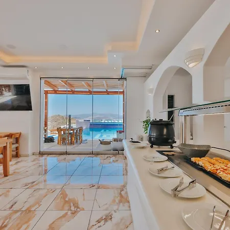 Naxos Grand מלון סטלידה