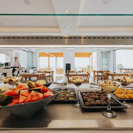 Hotel Naxos Grand 4*