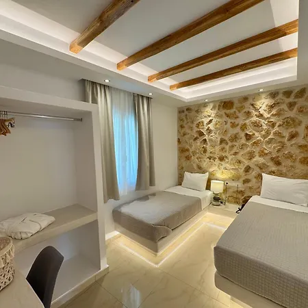 Naxos Grand Stelida (Naxos)