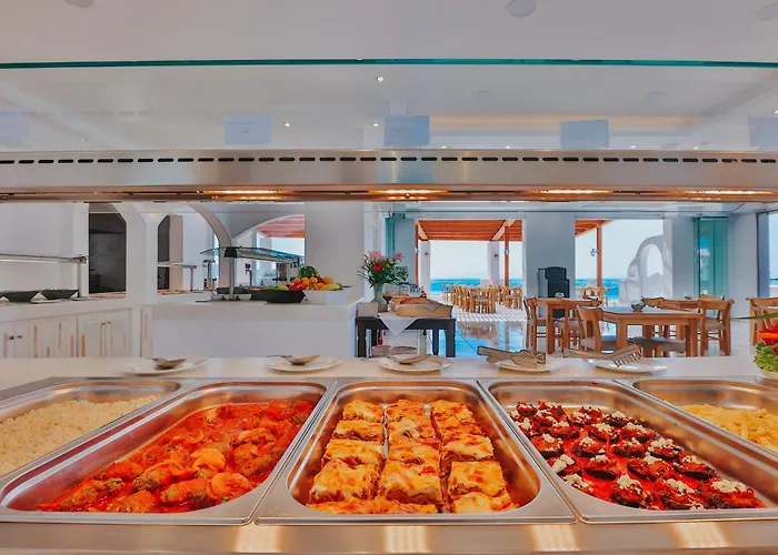 Naxos Grand Hotel 4*