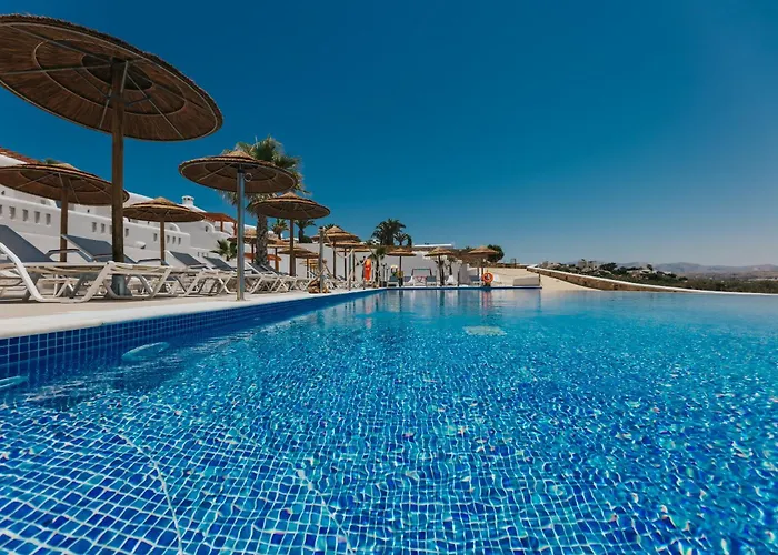 Naxos Grand סטלידה