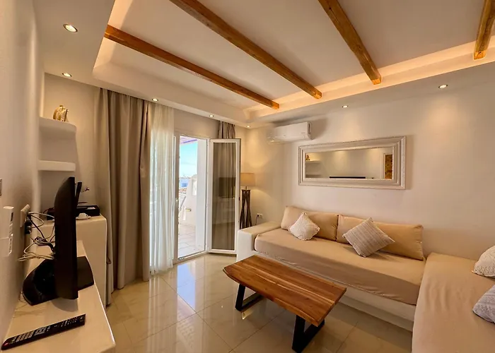 Hotel Naxos Grand 4*